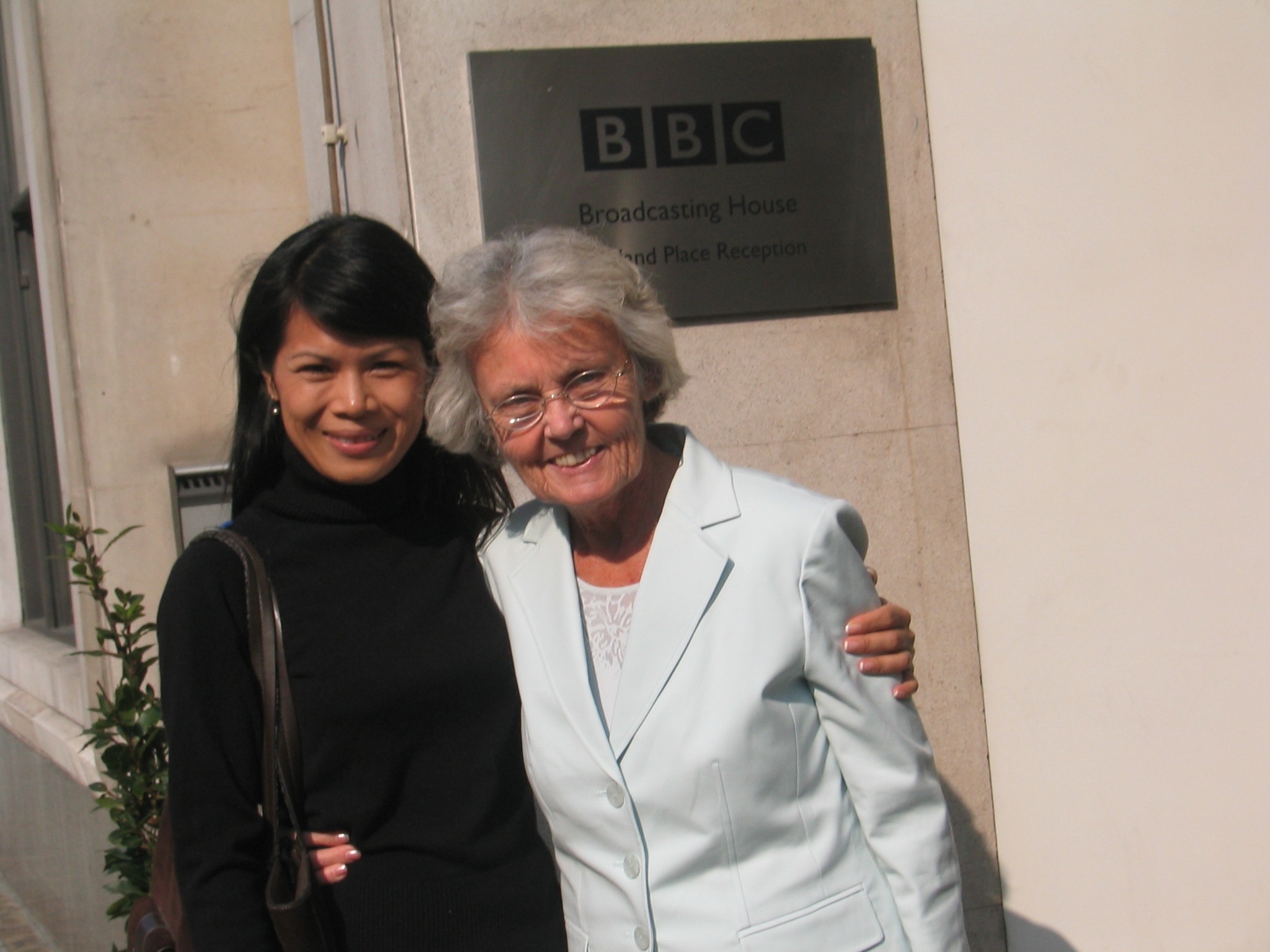 memoirlondonlaunchmarge theary bbc londonsept2005